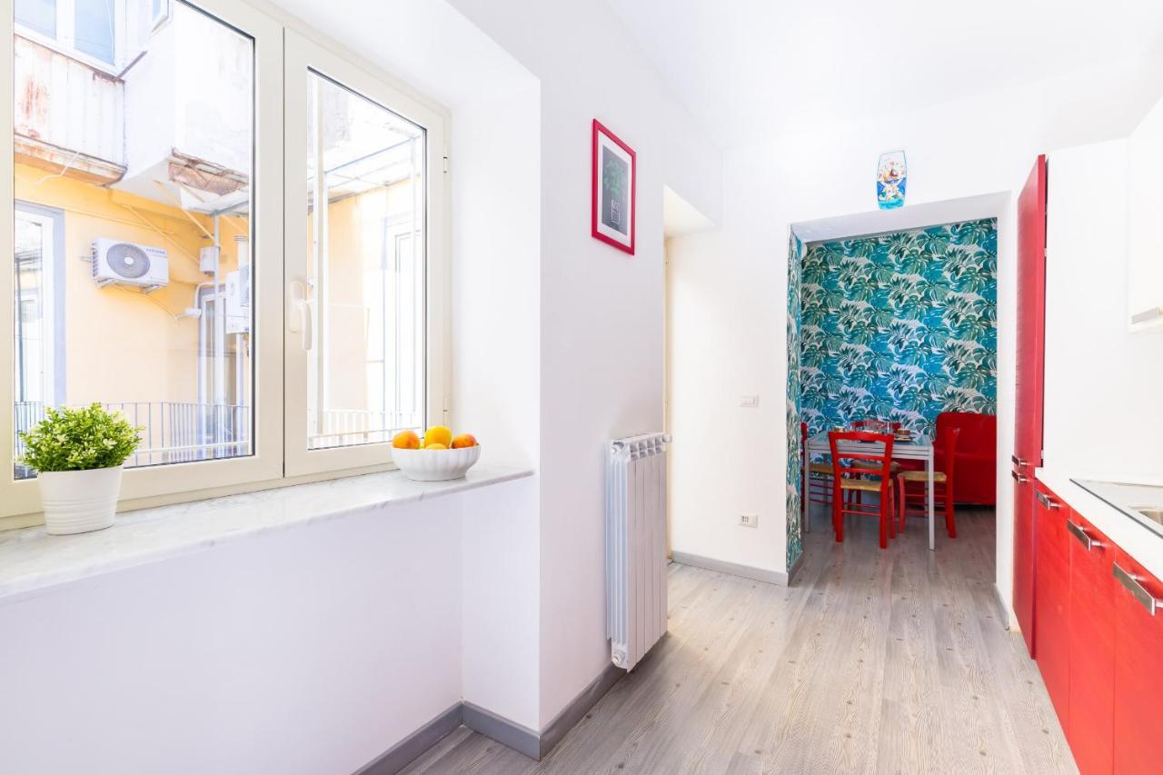 Sansevero Family Apartment By Wonderful Italy Napoli Bagian luar foto