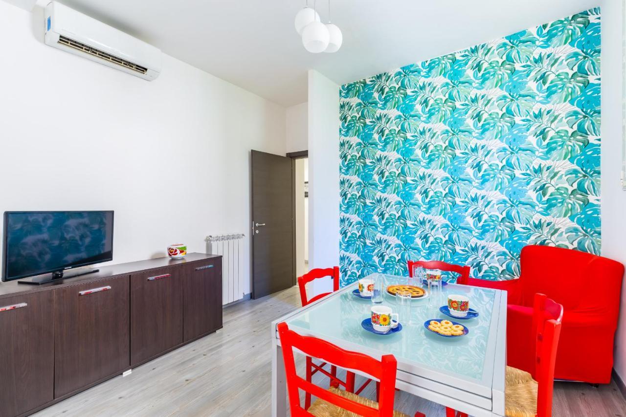 Sansevero Family Apartment By Wonderful Italy Napoli Bagian luar foto