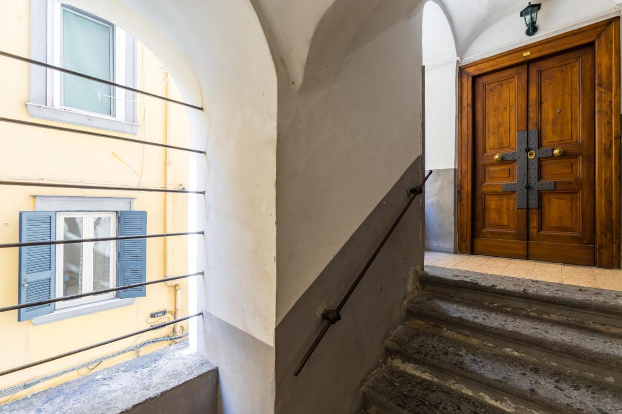 Sansevero Family Apartment By Wonderful Italy Napoli Bagian luar foto
