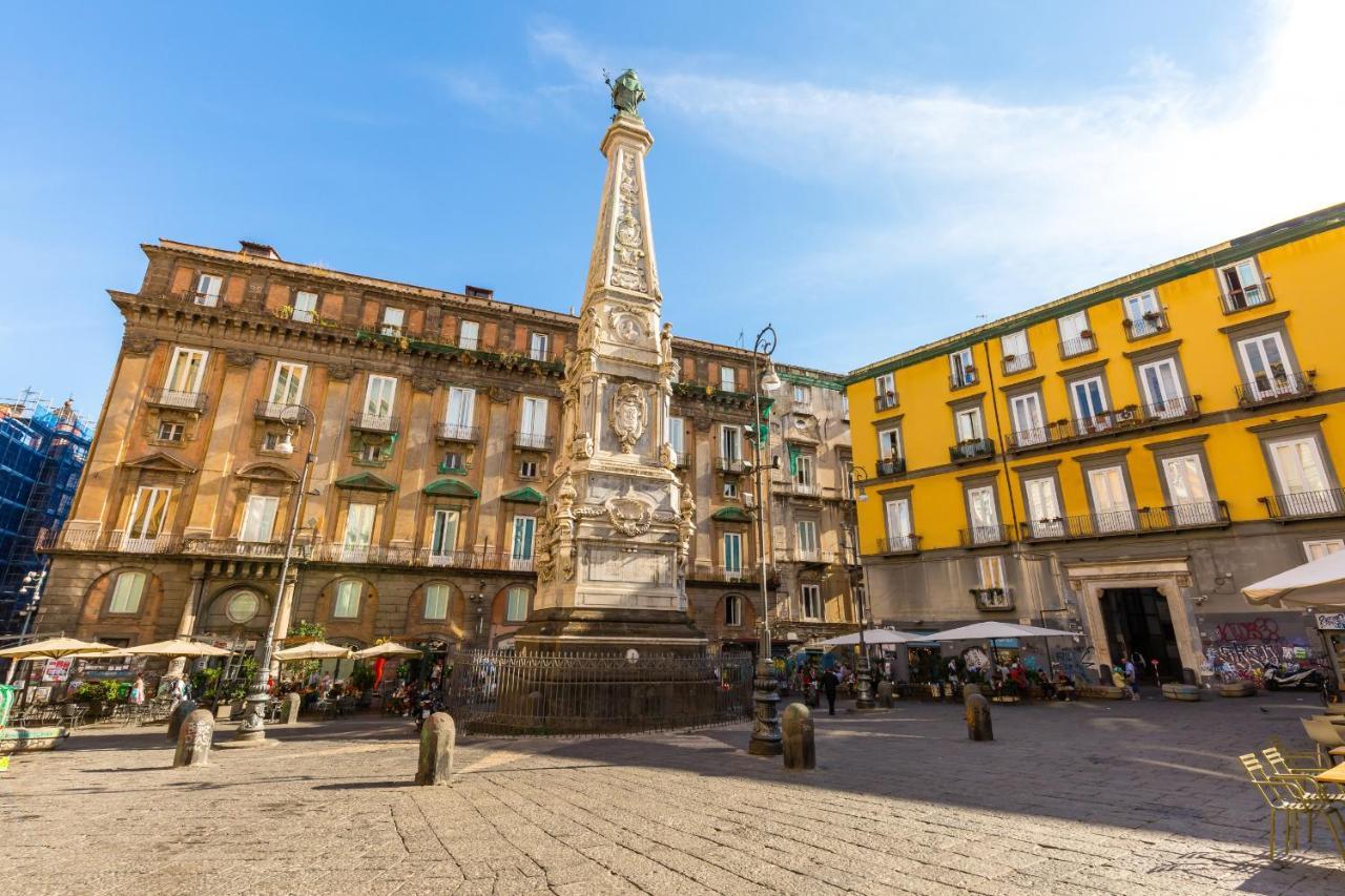 Sansevero Family Apartment By Wonderful Italy Napoli Bagian luar foto