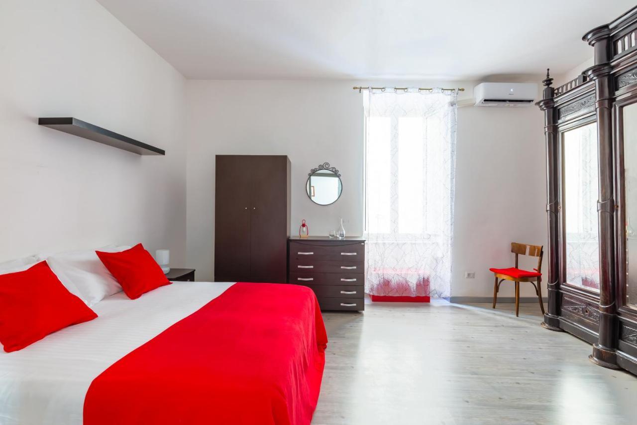 Sansevero Family Apartment By Wonderful Italy Napoli Bagian luar foto