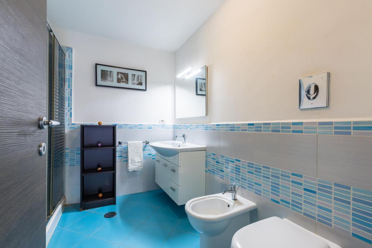 Sansevero Family Apartment By Wonderful Italy Napoli Bagian luar foto